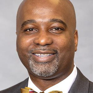 Headshot Zack Hawkins