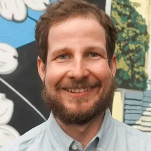 Headshot Alex Nickodem