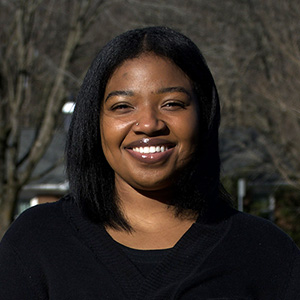 Headshot India Goode